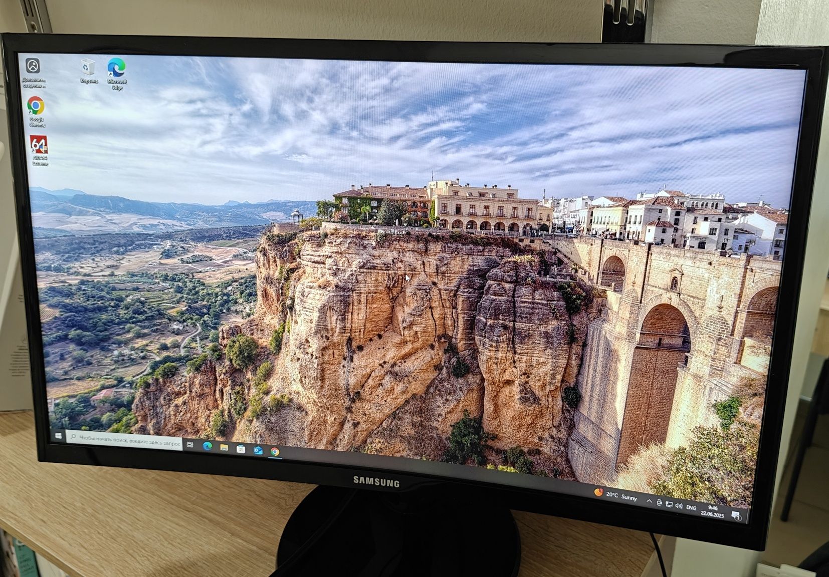Монитор Samsung 24 FHD