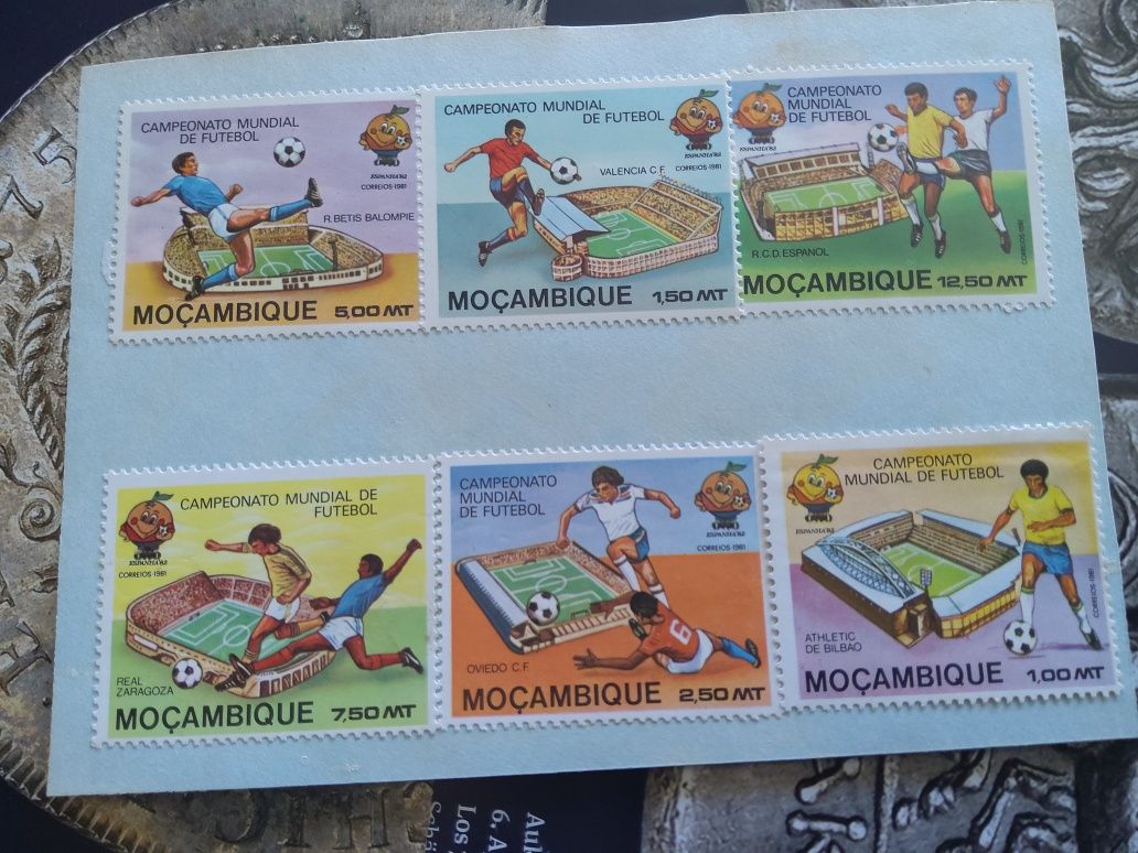 28424#Moçambique lote de 6 selos ( Campeonato Mundial Futebol 82)
