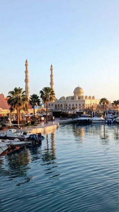 Гарячі тури та путівки: Єгипет, Туреччина, Чорногорія та інші