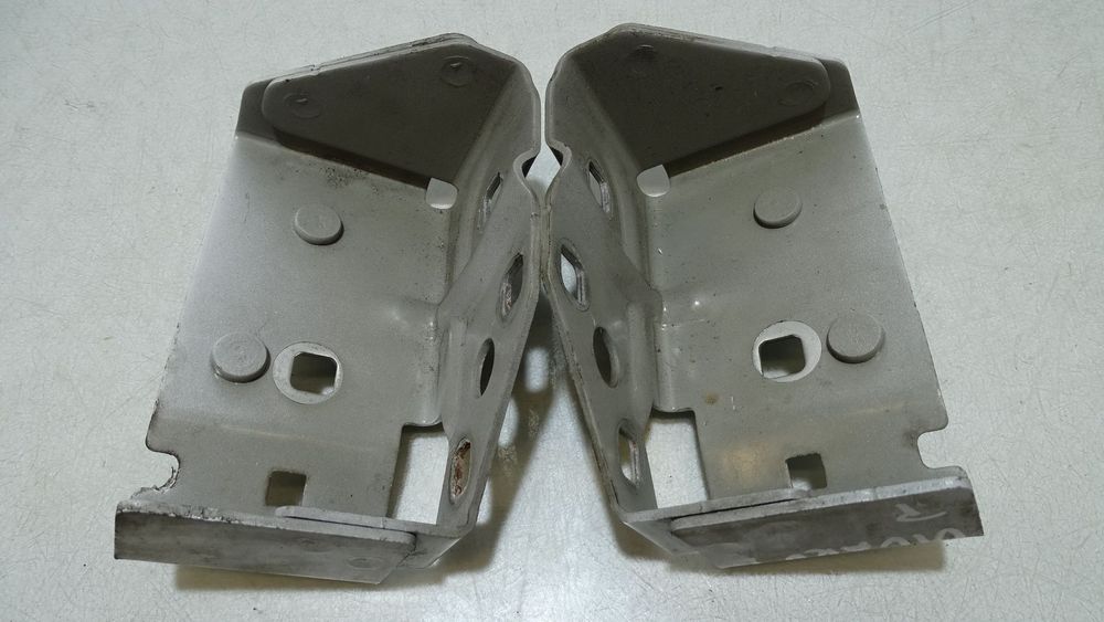 PODPORA MASKI LEWY PRAWY OPEL VIVARO B 3512063R