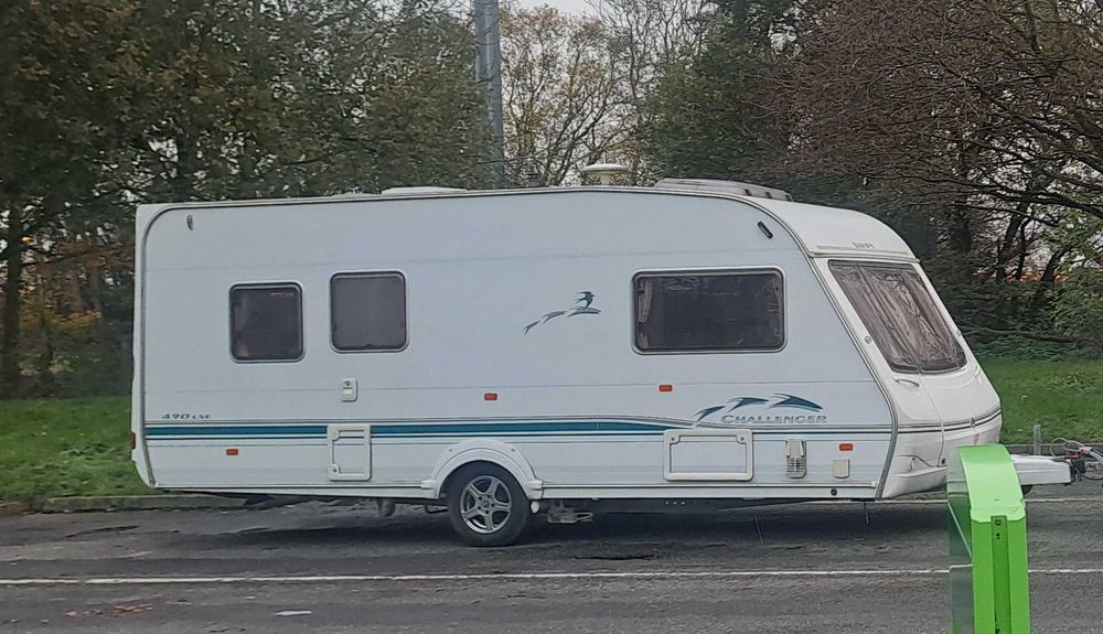 Caravana por 8.000€ em perfeito estado!