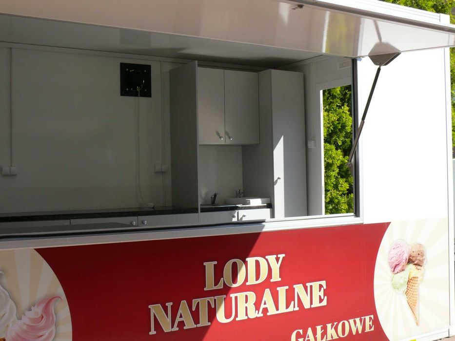 PRZYCZEPA do sprzedaży lodów