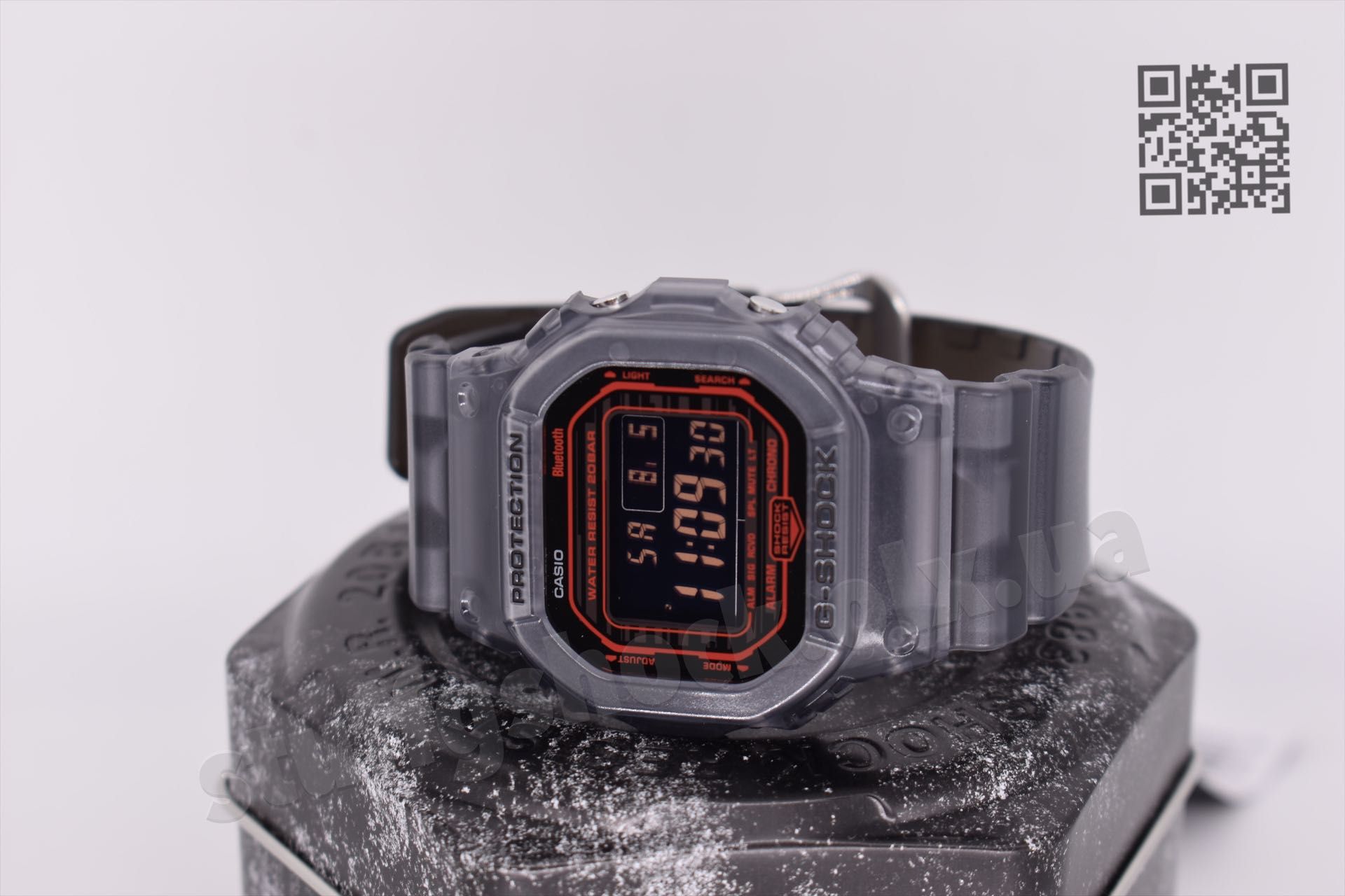 Casio G-Shock DW-B5600G-1E NEW ORIGINAL | Bluetooth