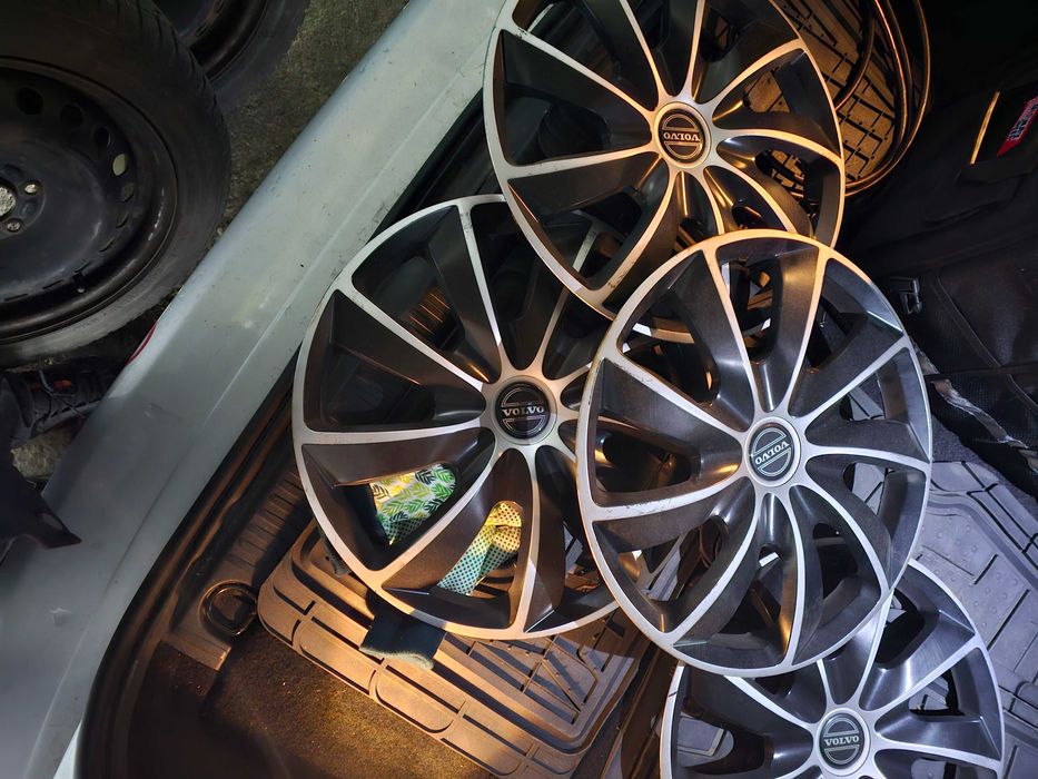 4x felga stalowa Kołpaki Volvo v50 16'' : 205/55R16