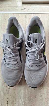 Buty Nike running,szare,rozmiar 46,wkładka 30cm