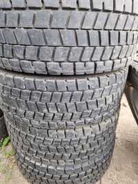 Opony 295/60r22.5 komplet pogłebianych opon