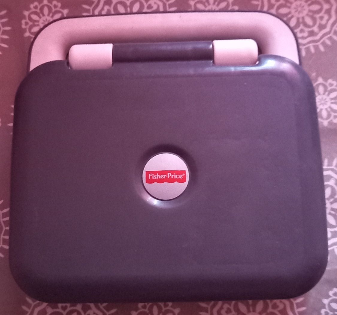 Fajny interaktywny laptop dla dzieci Fisher Price (1-3/5 lat)