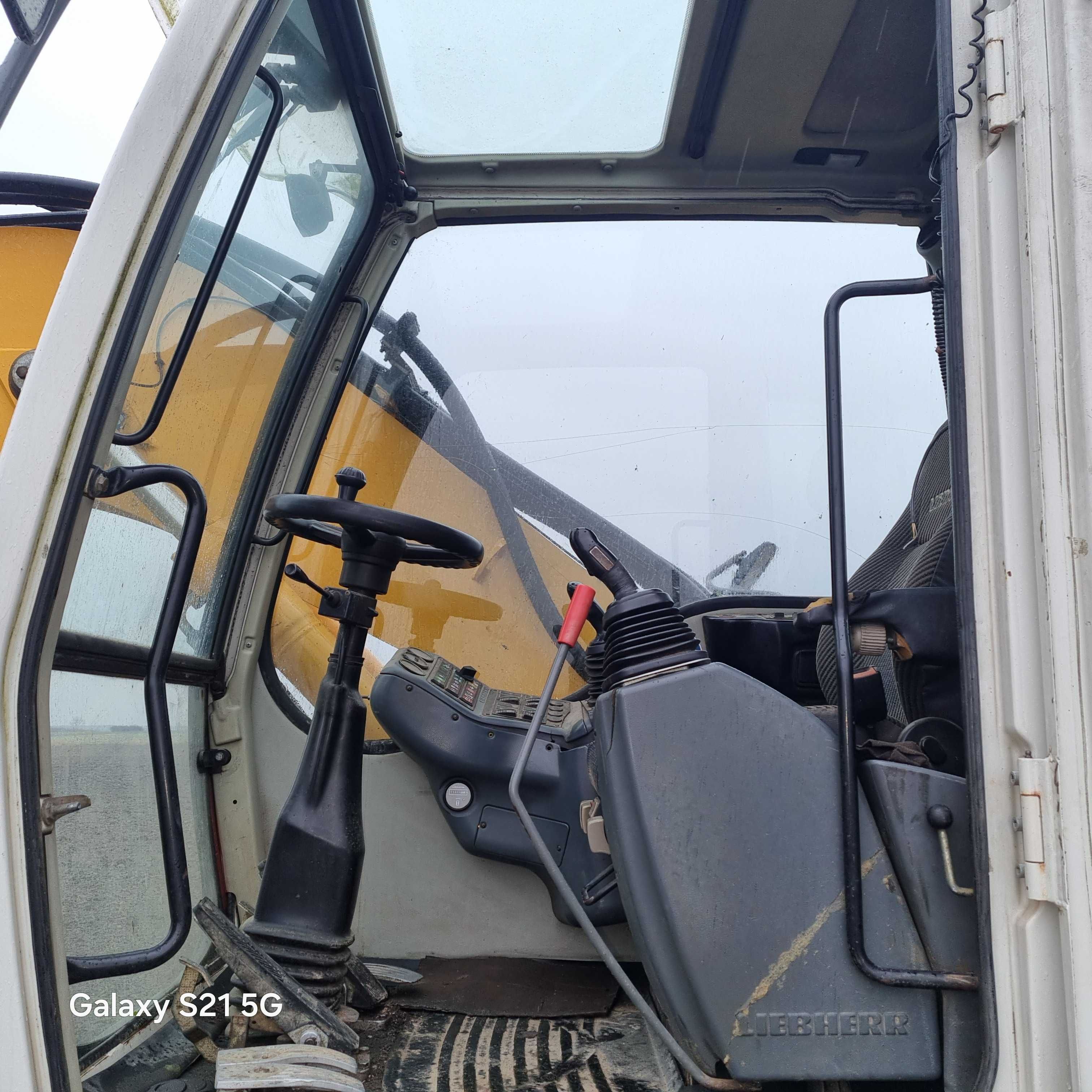 Liebherr 2007r kołówka zamiana