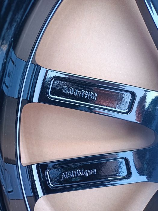 Felgi 19' Borbet 5x112 8jx19 ET44 57,1