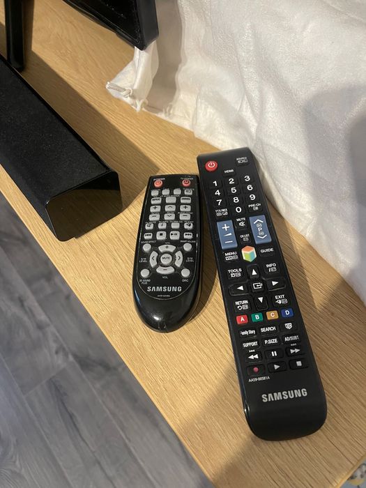 Tv led Samsung 40 cali i kino domowe