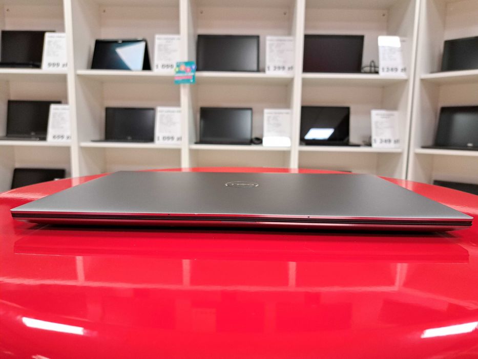 Lekka Stacja Robocza Dell Precision 5550 i9-10885h 32GB 1TB NVIDIA W11