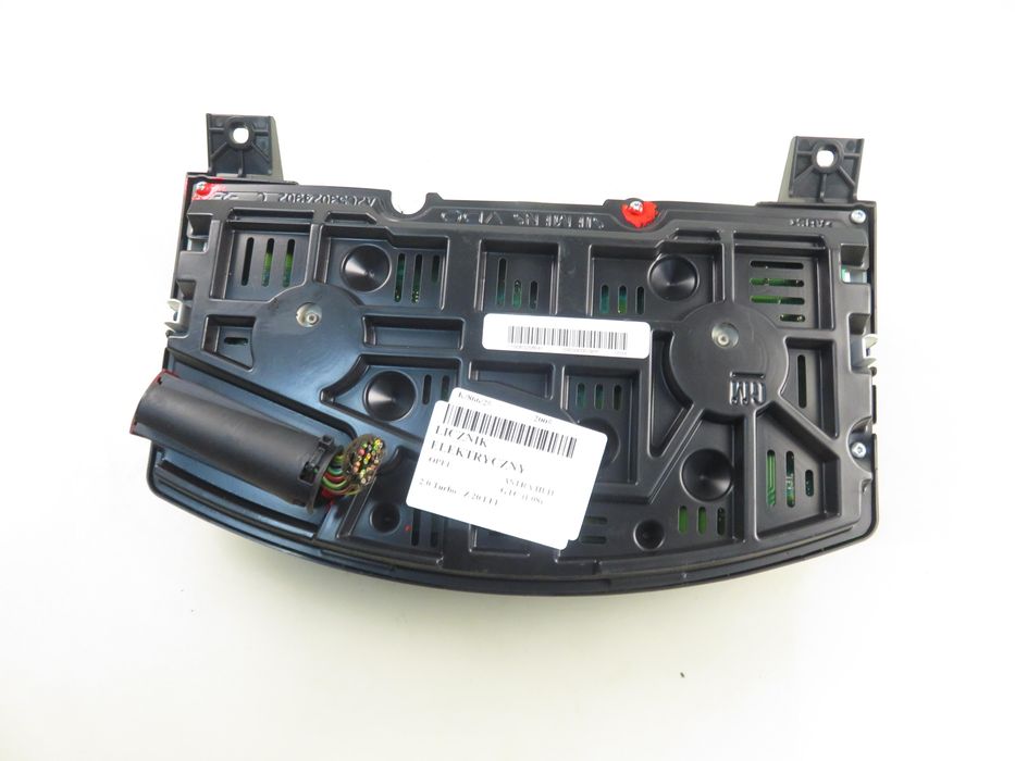 Licznik Opel Astra III H N2.0 Turbo