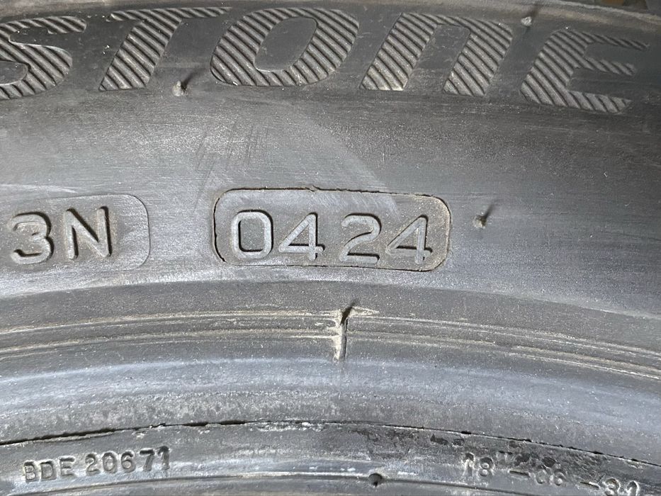 2шт 7мм 24р 225/45R18 Bridgestone Blizzak LM001