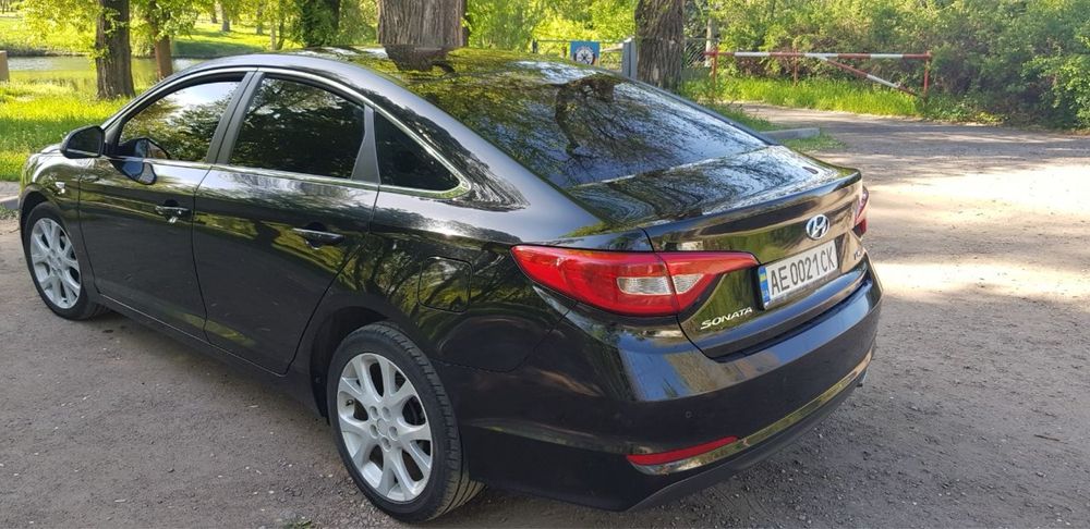 Авто в аренду под такси