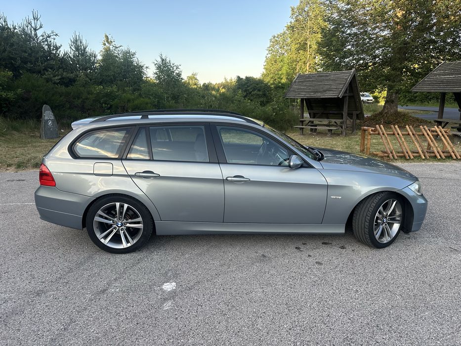 BMW E91 2.0 benzyna automat