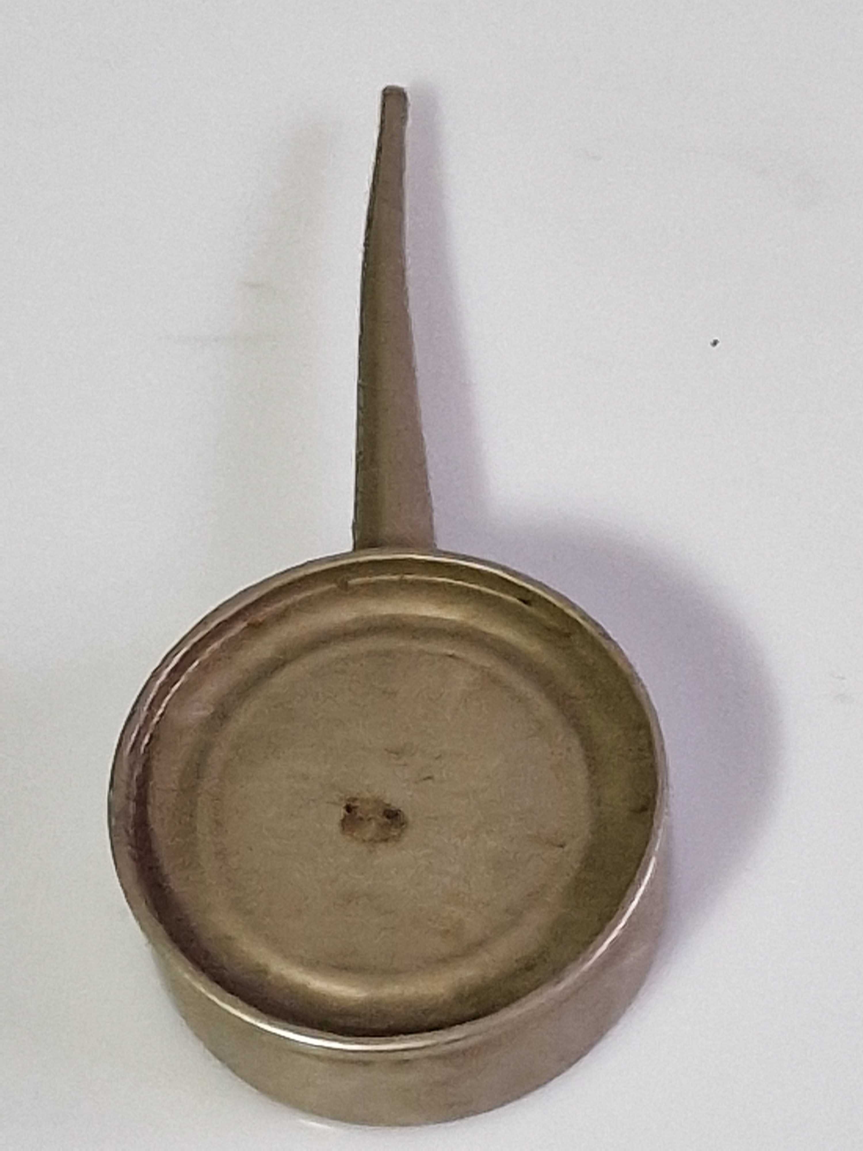 Stara oliwiarka mała metalowa  kolekcjonerska  i użytkowa