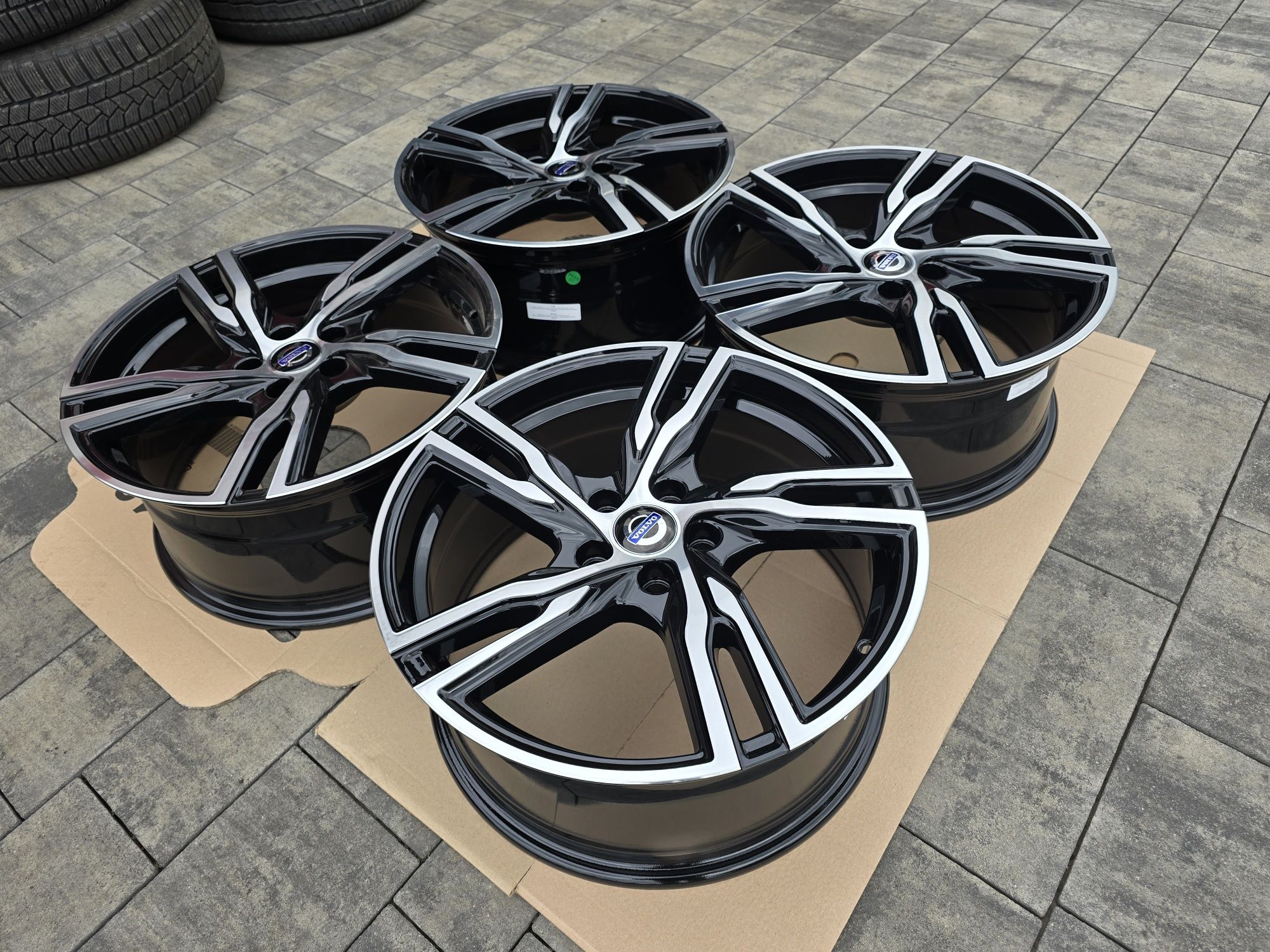 Alufelgi 18" 5x108 ET45 VOLVO XC40 XC60 XC90 V60 S60 S80 INNE !