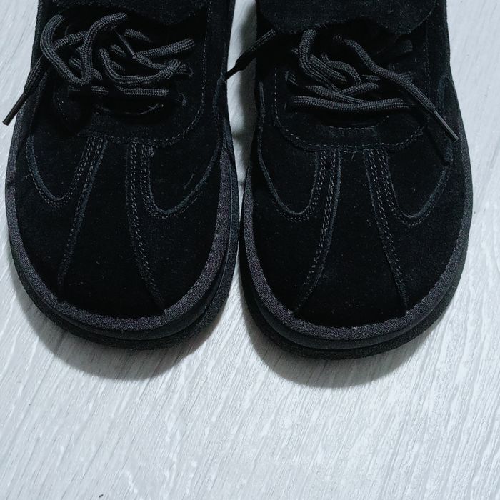 Ботинки- кросівки на хутрі жіночі