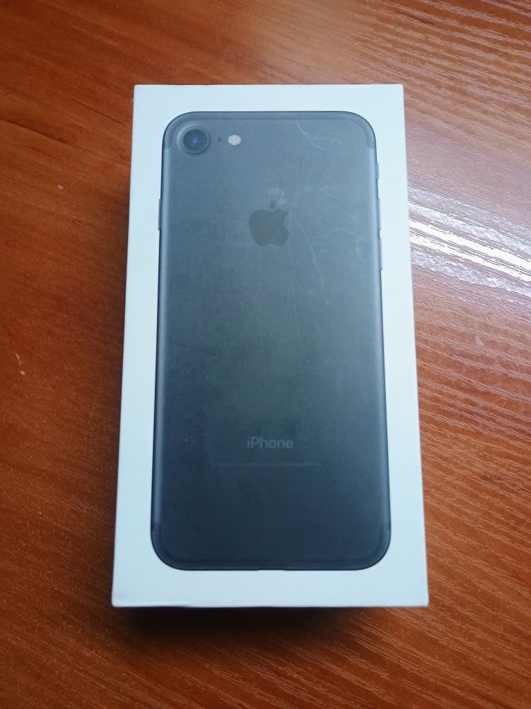 iPhone 7  128 gb