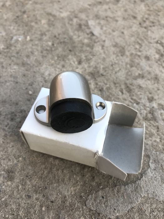 Дверной стопор,фиксатор,ограничитель для дверей