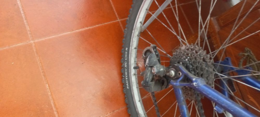 Vendo bicicleta motntanha