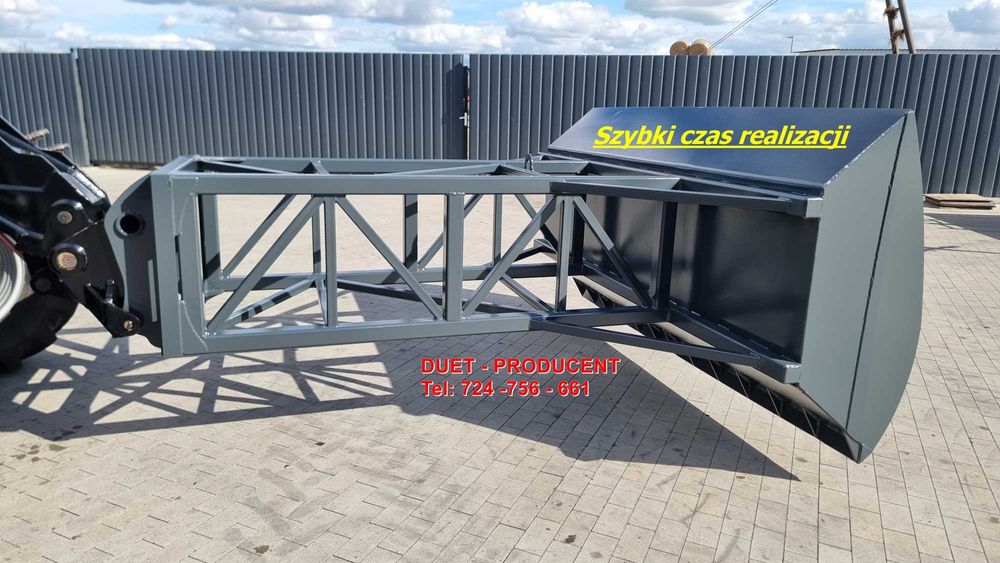 Podgarniacz spych do zboża manitou paszy obornik pomiot kurzy bobcat