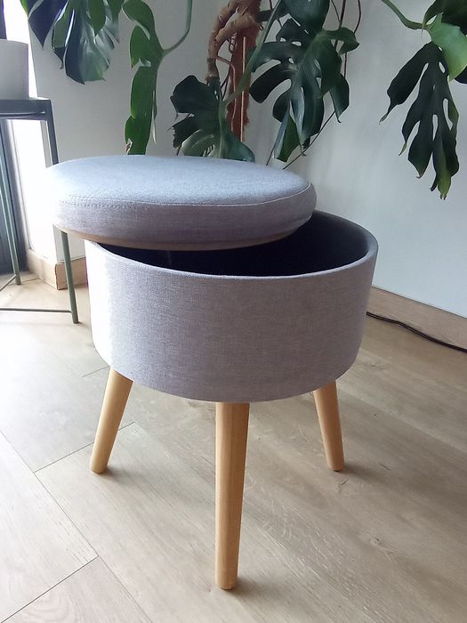 Banco / banqueta com Arrumação