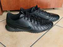 Buty piłkarskie Turf Nike Tiempo Legend 10 Club TF rozmiar 40