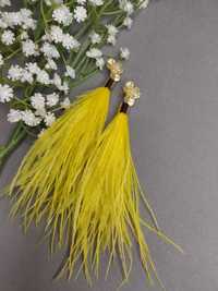 Oryginalne kolczyki sztyfty ze strusich piór żółte