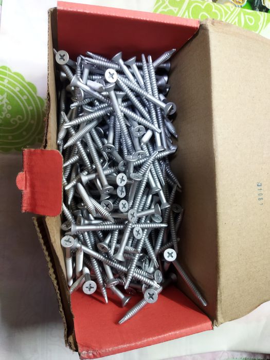 Кровельные саморезы 4,8*120мм и 4,8*70мм русперт