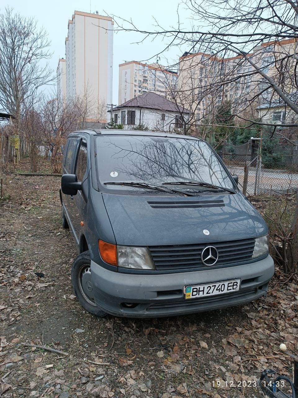 Продам автомобіль Mercedes Benz вантажний фургон