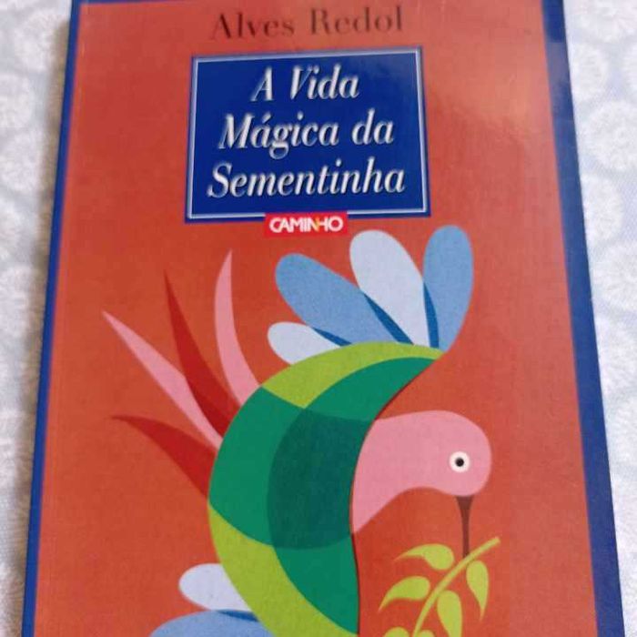vendo livro A vida magica da sementinha