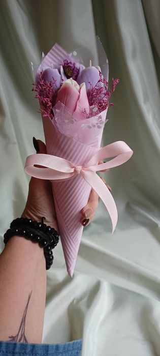 Bukiet rożek świeca sojowa