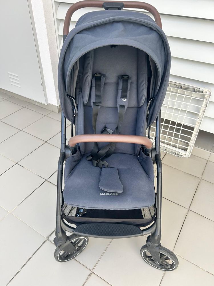 Carrinho Maxicosi maos ovo