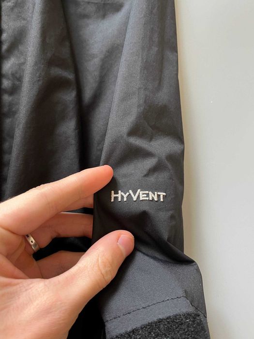 трекінгова вітровка від The North Face HyVent