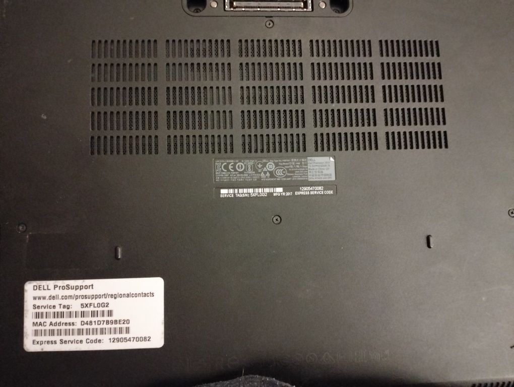 Portátil Dell Precision 3510 i5 6th Gen 16GB 512GB NVMe Radeon R9 360M