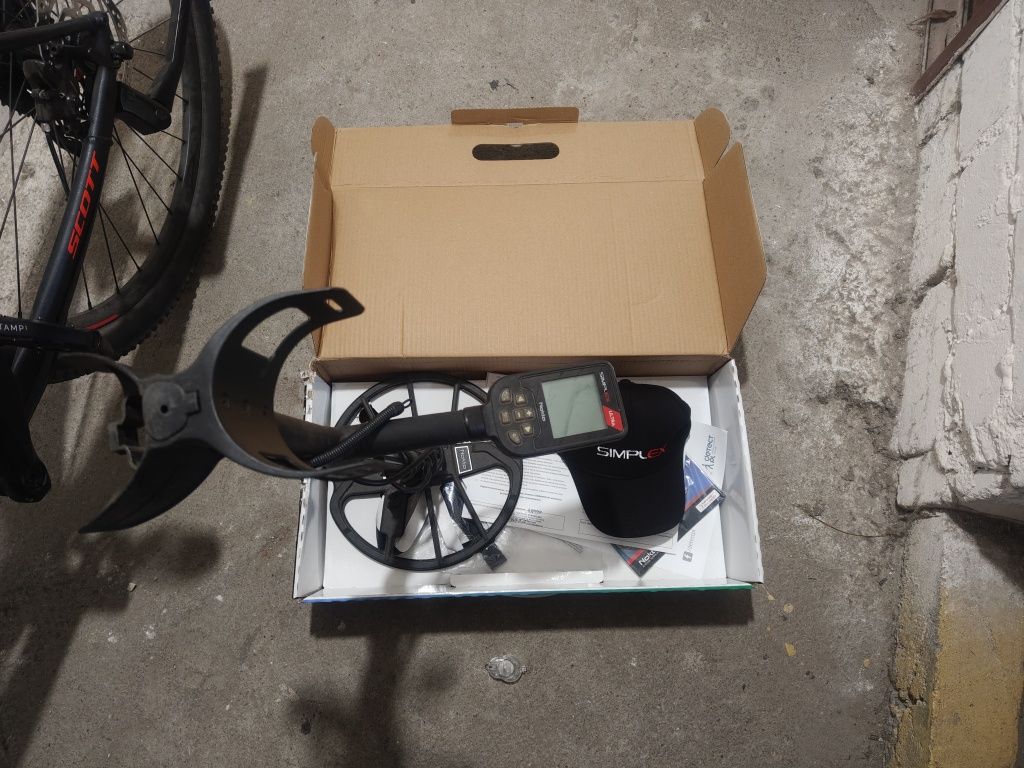 Wykrywacz Simplex Ultra