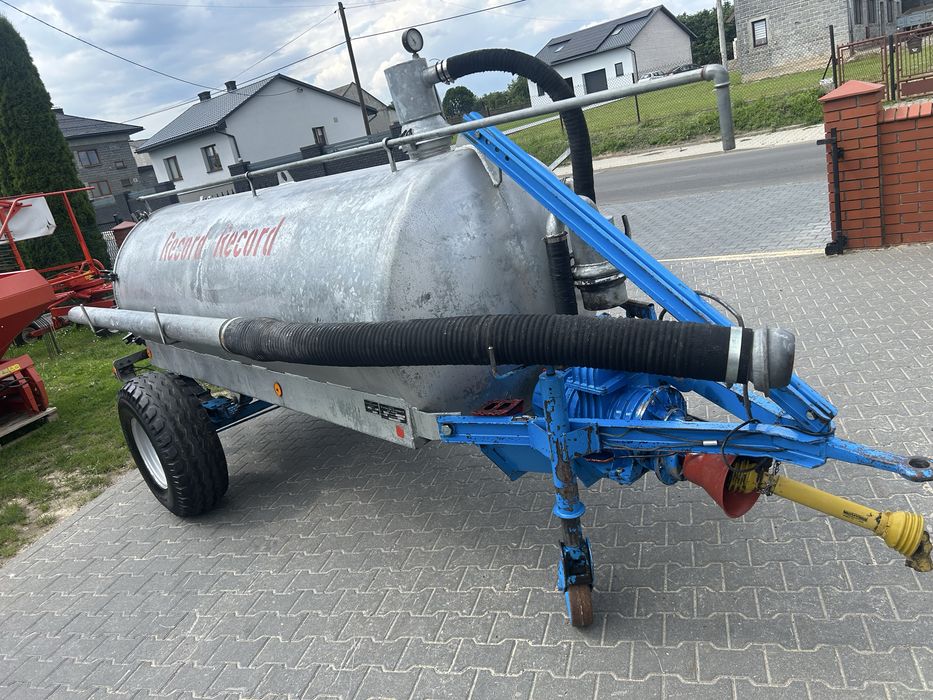 Beczka asenizacyjna beczkowóz szambiarka Record 3000l ocynk igła 4000l