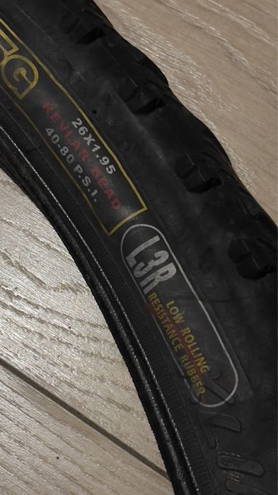 (Zarezerwowane) Opony 26 1.95 Kenda Klimax Lite kevlar L3R 345g