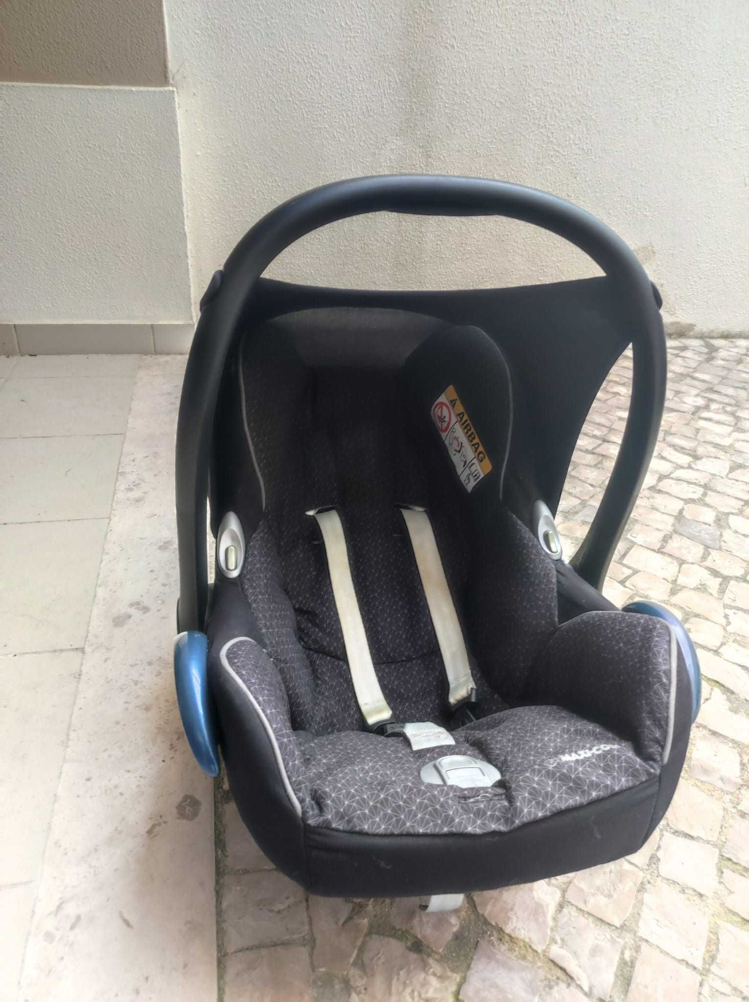 Carrinho de Bebé + Cadeira Isofix da Bebe Confort + Berço Maxi Cosi