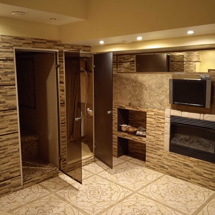 Турецький Хамам. Окремий зал. Чисто та затишно. Лазня. Сауна. Хаммам