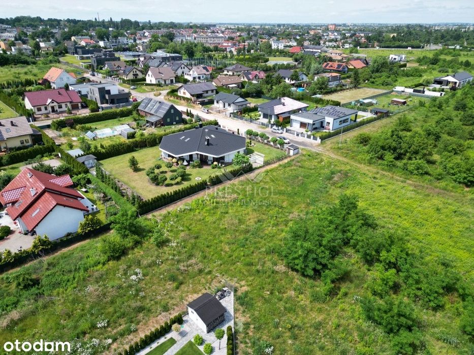 Inowrocław - działka budowlana z MPZP wśród domków
