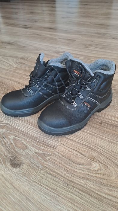 Trzewiki męskie czarne