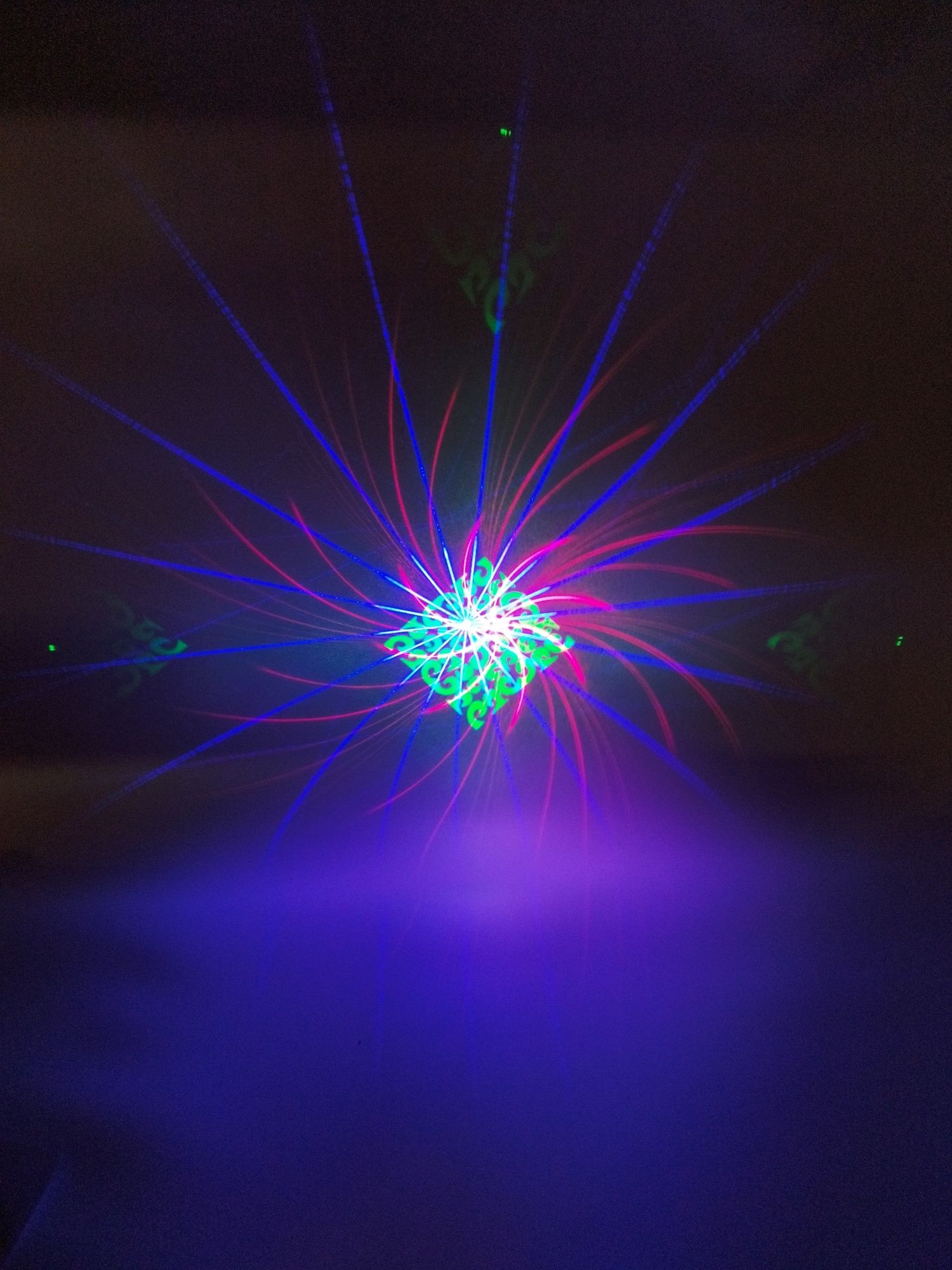 Oświetlenie sceniczne dyskotekowe RGB DMX 3 oczy