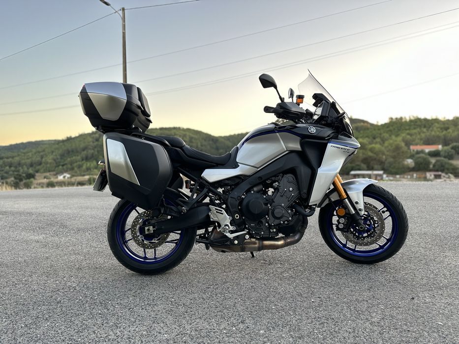 Yamaha Tracer 9 GT+ 2024 — 4 000 km — Estado irrepreensível