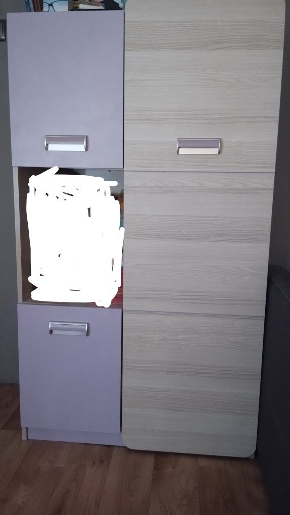 Komplet mebli młodzieżowych z biurkiem