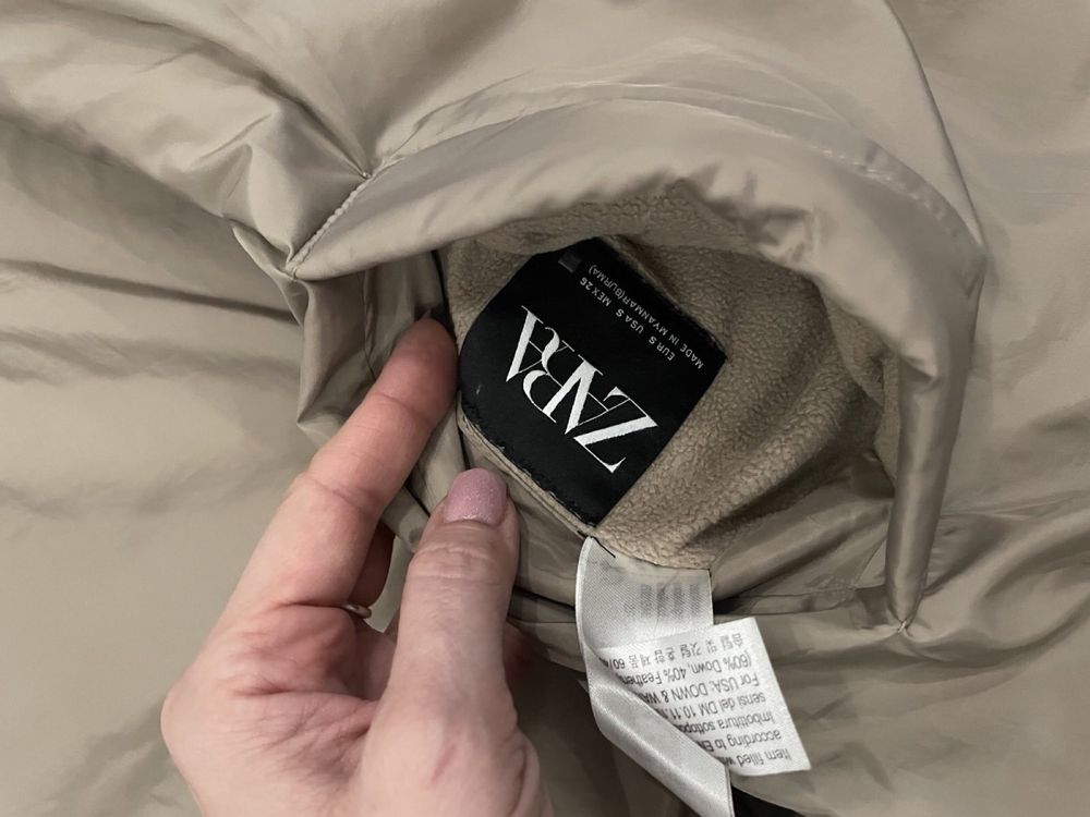 Пуховик Zara, шуба, куртка, парка