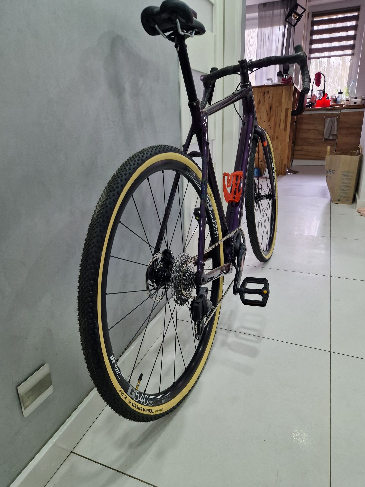 Gravel ACCENT FREAK CARBON rozm L [nowy] 9.1kg