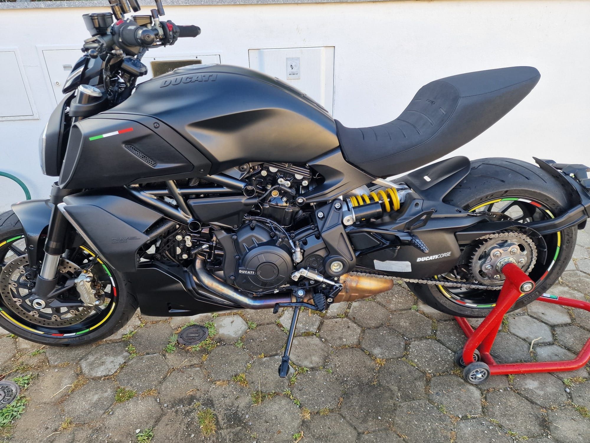 Ducati Diavel 1260 Mate