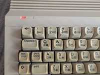 Commodore 64 Red LED plus zasilacz c64